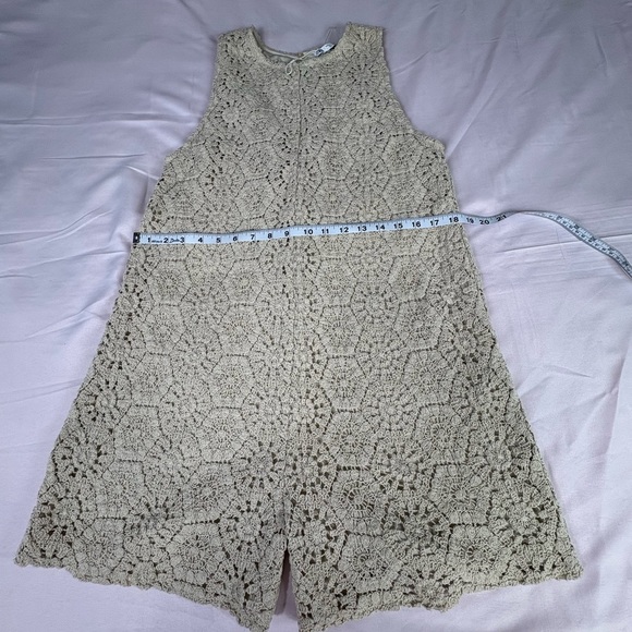 Zara Beige Textured Lace Blouse - Picture 5 of 9